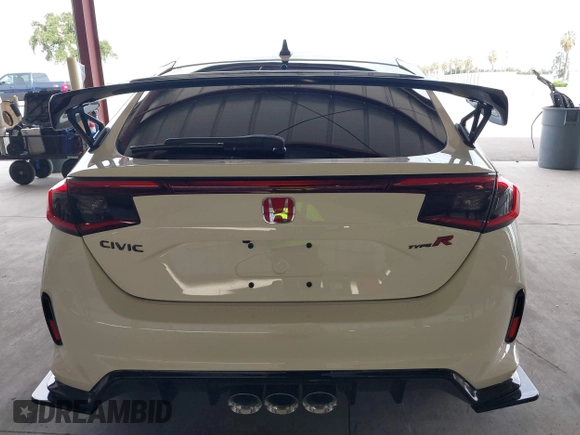 2024 Honda Civic Type R z VIN JHMFL5G47RX001771, wystawiony jako IAAI lot #42029429 z przebiegiem Nie podano mil oraz . Historia ofert i sprzedaży dostępna na DreamBid. Obrazek 17.