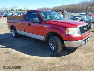 2007 Ford F-150 XL with VIN 1FTRF12W27KC65773, listed as a IAAI auction lot 41733295 with 127,182 mi miles. Bid and sale history available at carsss.com. Image 1.