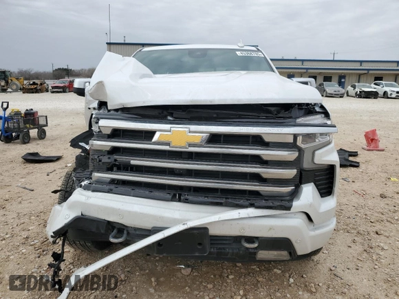 2024 Chevrolet Silverado 1500 High Country with VIN 3GCUDJED8RG361167, listed as a Copart auction lot 45368785 with 7,212 mi miles and Salvage Title. Bid and sale history available at DreamBid. Image 5.