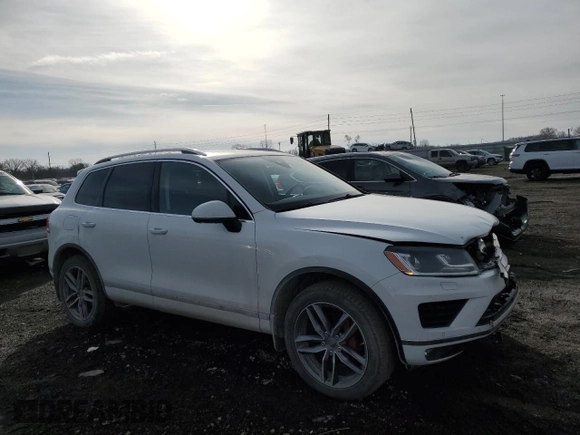 2016 Volkswagen Touareg Sport с VIN WVGEF9BPXGD011699, выставлен на аукционе Copart как лот 85089304 с пробегом 107 792 миль миль и Списание • Salvage title. История ставок и продаж доступна на DreamBid. Изображение 4.