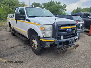 2014 Ford F-250 XL z VIN 1FT7X2B62EEA69189, wystawiony jako IAAI lot #42642968 z przebiegiem 248 461 mil mil oraz . Historia ofert i sprzedaży dostępna na DreamBid. Obrazek 12.