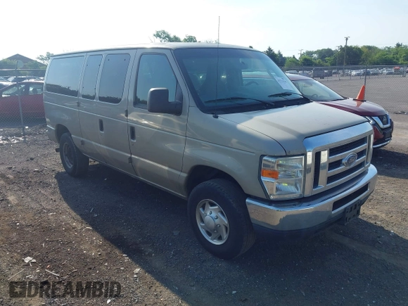 2013 Ford Econoline Passenger XL z VIN 1FBNE3BL6DDA78219, wystawiony jako IAAI lot #42511510 z przebiegiem 279 865 mil mil oraz . Historia ofert i sprzedaży dostępna na DreamBid. Obrazek 1.