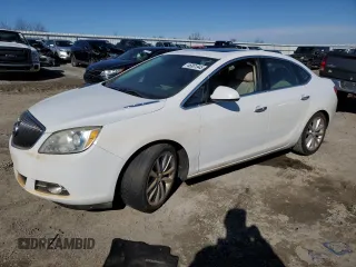 2015 Buick Verano Group z VIN 1G4PS5SK3F4197747, wystawiony jako Copart lot #46801945 z przebiegiem 104 290 mil mil oraz Szkoda całkowita • Salvage title. Historia ofert i sprzedaży dostępna na DreamBid. Obrazek 1.