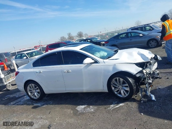 2014 Buick Regal Premium I with VIN 2G4GN5EX3E9169313, listed as a IAAI auction lot 41406808 with 192,372 mi miles. Bid and sale history available at carsss.com. Image 13.