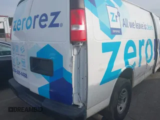 2018 Chevrolet Express Cargo z VIN 1GCZGHFG3J1343855, wystawiony jako IAAI lot #39483464 z przebiegiem 102 343 mil mil oraz . Historia ofert i sprzedaży dostępna na DreamBid. Obrazek 18.