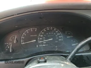 1998 Ford Explorer XL z VIN 1FMZU34X3WUD35920, wystawiony jako Copart lot #57231265 z przebiegiem 182 239 mil mil oraz Szkoda całkowita • Salvage title. Historia ofert i sprzedaży dostępna na DreamBid. Obrazek 9.