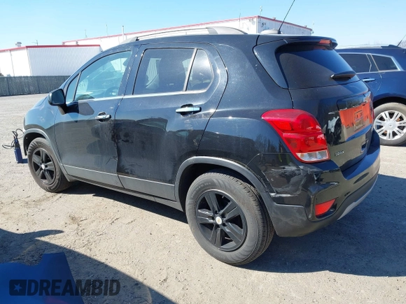 2019 Chevrolet Trax LT z VIN KL7CJLSB1KB774921, wystawiony jako IAAI lot #41590380 z przebiegiem 56 377 mil mil oraz . Historia ofert i sprzedaży dostępna na DreamBid. Obrazek 3.