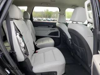 2024 Kia Telluride S with VIN 5XYP6DGC1RG500941, listed as a Copart auction lot 55522735 with 7,172 mi miles and Salvage title. Bid and sale history available at DreamBid. Image 11.