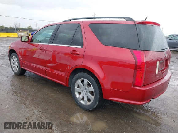 2008 Cadillac SRX AWD with VIN 1GYEE637580124158, listed as a IAAI auction lot 41501236 with 101,572 mi miles. Bid and sale history available at carsss.com. Image 3.