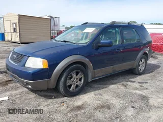 2006 Ford Freestyle SEL with VIN 1FMZK02156GA33093, listed as a IAAI auction lot 41612080 with 210,382 mi miles. Bid and sale history available at carsss.com. Image 2.