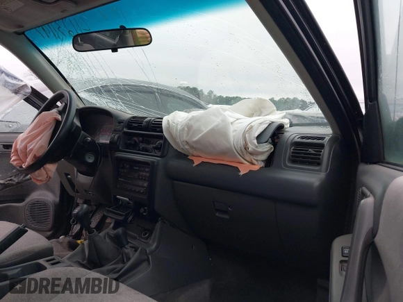 1998 Isuzu Rodeo S с VIN 4S2CM58W4W4339535, выставлен на аукционе IAAI как лот 41231197 с пробегом 327 828 миль миль и . История ставок и продаж доступна на DreamBid. Изображение 5.