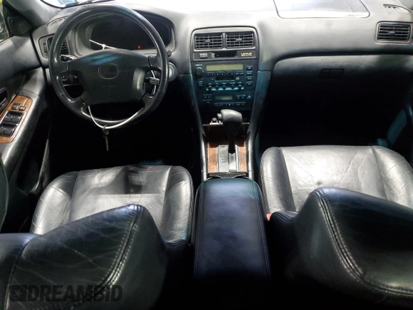 1998 Lexus ES 300 Luxury Sport Sdn with VIN JT8BF28G5W5031100, listed as a Copart auction lot 83019814 with 0 mi miles and Salvage Title. Bid and sale history available at carsss.com. Image 8.