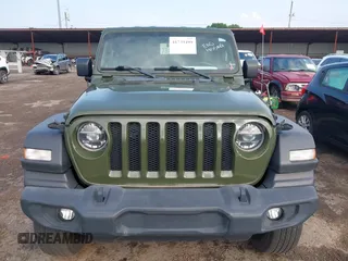 2021 Jeep Wrangler Unlimited Willys with VIN 1C4HJXDM9MW577585, listed as a IAAI auction lot 41739499 with 47,076 mi miles and . Bid and sale history available at DreamBid. Image 12.
