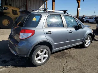 2008 Suzuki SX4 with VIN JS2YB417685105050, listed as a Copart auction lot 46467745 with 160,884 mi miles and Salvage Title. Bid and sale history available at carsss.com. Image 3.