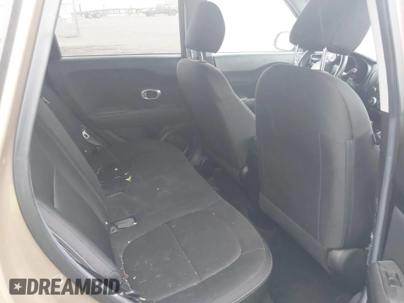 2016 Kia Soul z VIN KNDJN2A29G7263803, wystawiony jako IAAI lot #42320421 z przebiegiem 233 725 mil mil oraz . Historia ofert i sprzedaży dostępna na DreamBid. Obrazek 8.