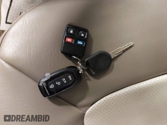 2005 Ford Expedition Eddie Bauer с VIN 1FMPU17525LA53438, выставлен на аукционе IAAI как лот 42009086 с пробегом 171 363 миль миль и . История ставок и продаж доступна на DreamBid. Изображение 11.