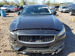 2021 Volvo V60 z VIN YV4102WK7M1074487, wystawiony jako Copart lot #51158164 z przebiegiem 45 862 mil mil oraz . Historia ofert i sprzedaży dostępna na DreamBid. Obrazek 5.