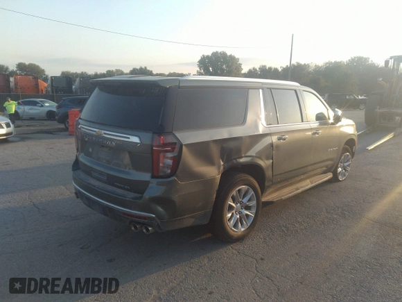2023 Chevrolet Suburban Premier z VIN 1GNSKFKD8PR305863, wystawiony jako IAAI lot #37536455 z przebiegiem 13 765 mil mil oraz . Historia ofert i sprzedaży dostępna na DreamBid. Obrazek 4.