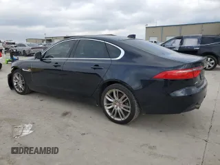 2017 Jaguar XF 35t Prestige with VIN SAJBE4BV6HCY30939, listed as a Copart auction lot 86361114 with 61,814 mi miles and Salvage Title. Bid and sale history available at carsss.com. Image 2.