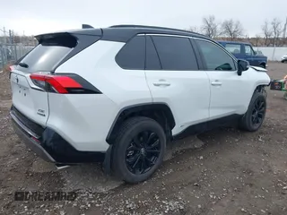 2024 Toyota RAV4 Hybrid XSE with VIN 2T3E6RFV3RW066031, listed as a IAAI auction lot 41736142 with 8,007 mi miles. Bid and sale history available at carsss.com. Image 4.
