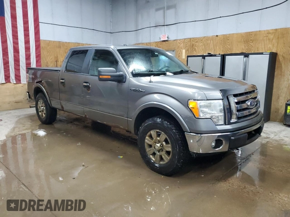 2009 Ford F-150 XL z VIN 1FTPW14V69FA32938, wystawiony jako Copart lot #52390595 z przebiegiem 254 600 mil mil oraz Czysty tytuł • Clean title. Historia ofert i sprzedaży dostępna na DreamBid. Obrazek 4.