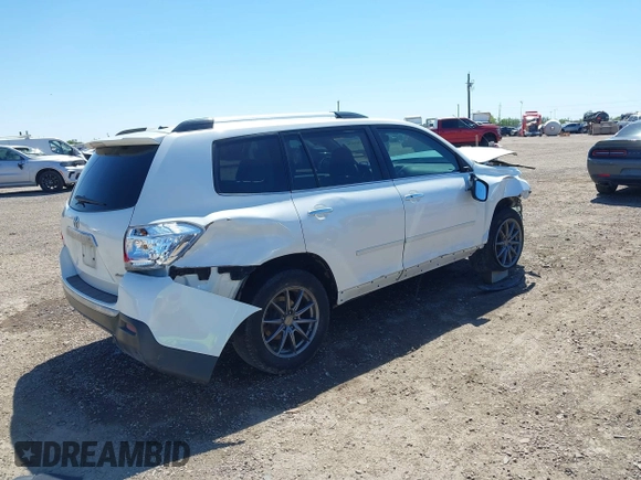 2012 Toyota Highlander Limited with VIN 5TDDK3EH9CS169673, listed as a IAAI auction lot 41921136 with 132,885 mi miles. Bid and sale history available at carsss.com. Image 4.