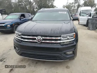 2018 Volkswagen Atlas SE with VIN 1V2CR2CA3JC504978, listed as a Copart auction lot 42823925 with 189,139 mi miles and Clean title. Bid and sale history available at DreamBid. Image 5.