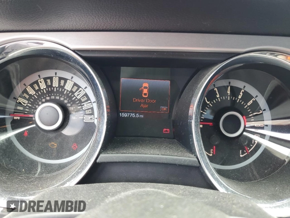 2013 Ford Mustang V6 with VIN 1ZVBP8AM7D5205664, listed as a Copart auction lot 62901385 with 159,775 mi miles and Clean title. Bid and sale history available at DreamBid. Image 9.