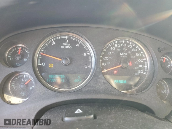 2014 GMC Yukon SLT with VIN 1GKS2CE02ER211527, listed as a Copart auction lot 84617034 with 173,977 mi miles and Salvage Title. Bid and sale history available at DreamBid. Image 9.