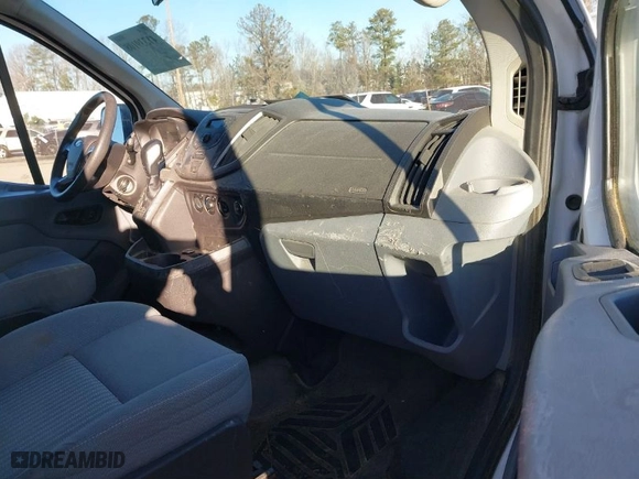 2015 Ford Transit Cargo Van with VIN 1FTNR1ZM2FKA60530, listed as a IAAI auction lot 41339108 with 118,274 mi miles. Bid and sale history available at carsss.com. Image 5.