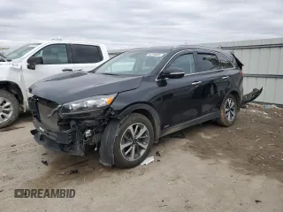 2019 Kia Sorento EX z VIN 5XYPHDA53KG445371, wystawiony jako Copart lot #44318835 z przebiegiem 118 624 mil mil oraz Szkoda całkowita • Salvage title. Historia ofert i sprzedaży dostępna na DreamBid. Obrazek 1.