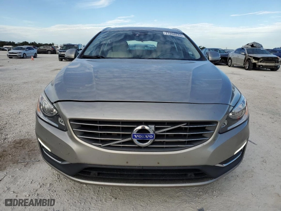 2016 Volvo V60 T5 Drive-E Premier with VIN YV140MEK8G1298167, listed as a Copart auction lot 71260243 with 87,826 mi miles. Bid and sale history available at carsss.com. Image 5.