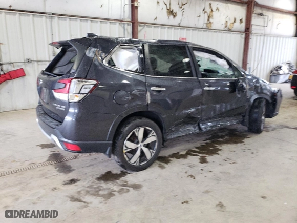 2019 Subaru Forester Touring with VIN JF2SKAWC2KH559954, listed as a Copart auction lot 73584304 with 54,673 mi miles and Salvage Title. Bid and sale history available at carsss.com. Image 3.