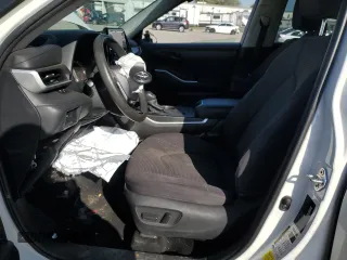 2020 Toyota Highlander L z VIN 5TDCZRAH0LS505372, wystawiony jako Copart lot #50716035 z przebiegiem 125 735 mil mil oraz Czysty tytuł • Clean title. Historia ofert i sprzedaży dostępna na DreamBid. Obrazek 7.