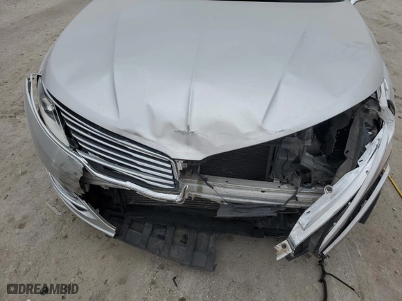 2015 Lincoln MKZ with VIN 3LN6L2G93FR624560, listed as a Copart auction lot 43999515 with 125,011 mi miles and Clean Title. Bid and sale history available at carsss.com. Image 13.