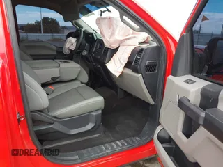 2020 Ford F-150 XL with VIN 1FTMF1CB5LKD83526, listed as a IAAI auction lot 40717113 with 54,070 mi miles and . Bid and sale history available at carsss.com. Image 5.