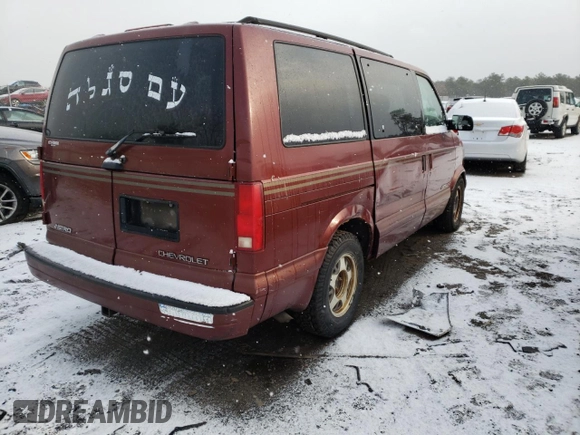 1998 Chevrolet Astro with VIN 1GNEL19W1WB183701, listed as a Copart auction lot 51358925 with 174,335 mi miles and Non Repairable. Bid and sale history available at carsss.com. Image 4.