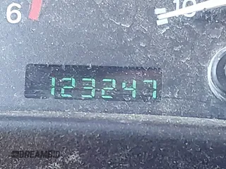 1999 Jeep Wrangler Sport with VIN 1J4FY19S0XP468304, listed as a IAAI auction lot 40038580 with 123,247 mi miles. Bid and sale history available at carsss.com. Image 15.