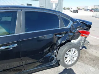 2014 Nissan Altima 2.5 S with VIN 1N4AL3AP3EC281716, listed as a IAAI auction lot 40462012 with 110,851 mi miles. Bid and sale history available at carsss.com. Image 6.