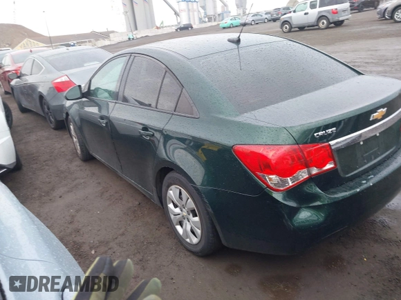 2014 Chevrolet Cruze LS with VIN 1G1PA5SGXE7121449, listed as a IAAI auction lot 41847667 with 161,033 mi miles and . Bid and sale history available at DreamBid. Image 3.