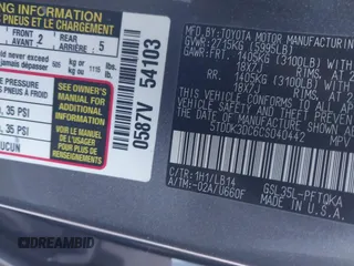 2012 Toyota Sienna XLE with VIN 5TDDK3DC6CS040442, listed as a IAAI auction lot 40899461 with 174,738 mi miles and . Bid and sale history available at DreamBid. Image 9.