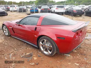 2011 Chevrolet Corvette Z16 Grand Sport 3LT z VIN 1G1YW2DW9B5105873, wystawiony jako IAAI lot #42313370 z przebiegiem 32 263 mil mil oraz . Historia ofert i sprzedaży dostępna na DreamBid. Obrazek 3.