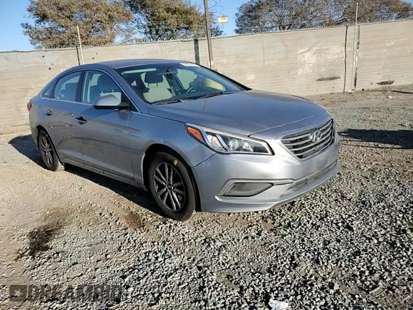 2017 Hyundai Sonata 2.4L with VIN 5NPE24AF7HH520821, listed as a Copart auction lot 43833435 with 107,450 mi miles and Salvage Title. Bid and sale history available at carsss.com. Image 10.