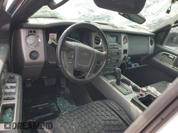 2015 Ford Expedition XLT z VIN 1FMJU1JT3FEF39744, wystawiony jako Copart lot #53381645 z przebiegiem Nie podano mil oraz Szkoda całkowita • Salvage title. Historia ofert i sprzedaży dostępna na DreamBid. Obrazek 8.