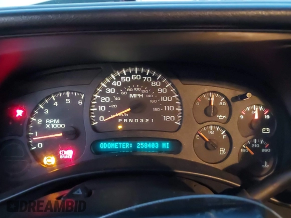2006 Chevrolet Silverado 1500 Work Truck with VIN 3GCEK14X76G177081, listed as a IAAI auction lot 41676807 with 258,403 mi miles. Bid and sale history available at carsss.com. Image 7.