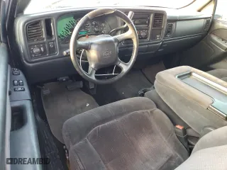2001 Chevrolet Silverado 1500 LS with VIN 2GCEC19V111161934, listed as a Copart auction lot 50040535 with 243,694 mi miles and Salvage Title. Bid and sale history available at carsss.com. Image 8.