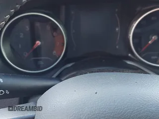 2019 Jeep Compass Latitude с VIN 3C4NJCBB2KT676877, выставлен на аукционе IAAI как лот 40476887 с пробегом Не указан миль и . История ставок и продаж доступна на DreamBid. Изображение 15.