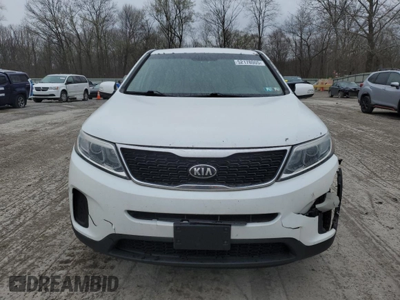 2015 Kia Sorento LX with VIN 5XYKTCA68FG595090, listed as a Copart auction lot 52178005 with 174,032 mi miles and Salvage Title. Bid and sale history available at carsss.com. Image 5.