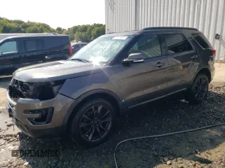 2017 Ford Explorer XLT с VIN 1FM5K8D81HGB18636, выставлен на аукционе Copart как лот 70666574 с пробегом 185 706 миль миль и На запчасти • Non repairable. История ставок и продаж доступна на DreamBid. Изображение 1.