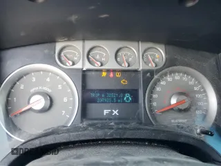 2010 Ford F-150 XL с VIN 1FTFW1EV2AFA43062, выставлен на аукционе Copart как лот 55393605 с пробегом 207 923 миль миль и Списание • Salvage title. История ставок и продаж доступна на DreamBid. Изображение 9.